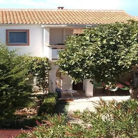 Roksandi - Three Bedroom * Vir